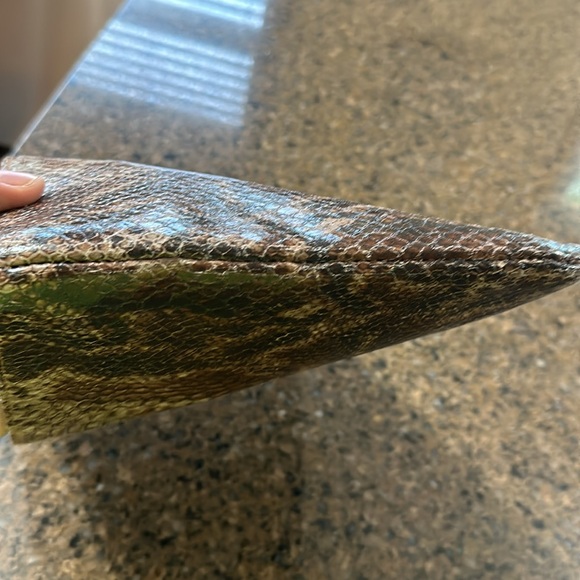 BCBGeneration clutches. - Picture 5 of 16